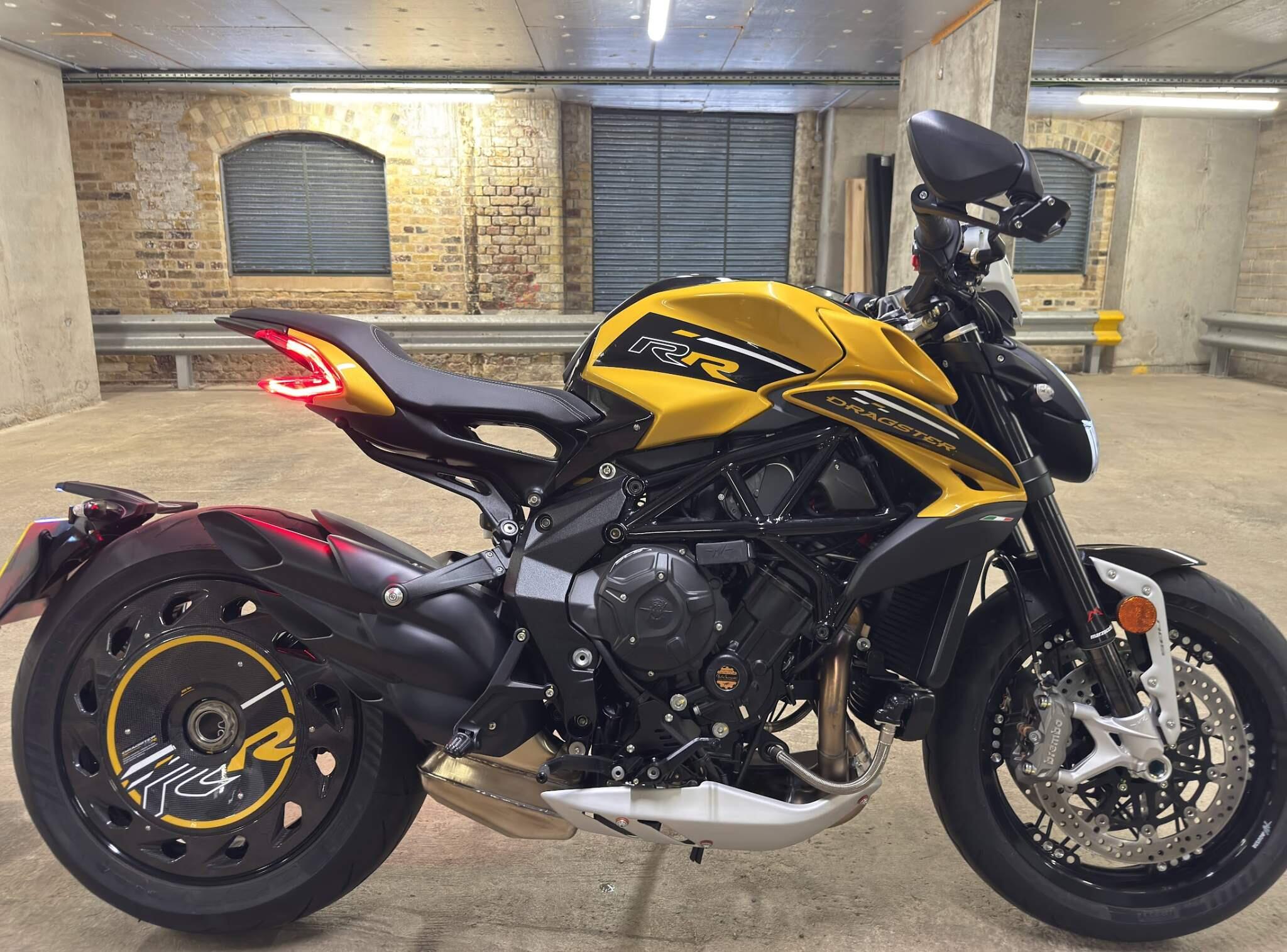 ★ MV AGUSTA アグスタ BRUTALE800，DRAGSTER，等 Taira Racing タイラレーシング コアガード ブラック 極上中古品！！ MV Agusta Dragster bikes for sale | AutoTrader Bikes