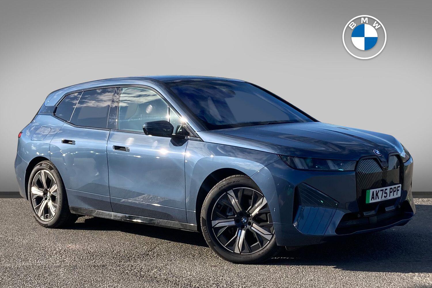 2025 BMW iX