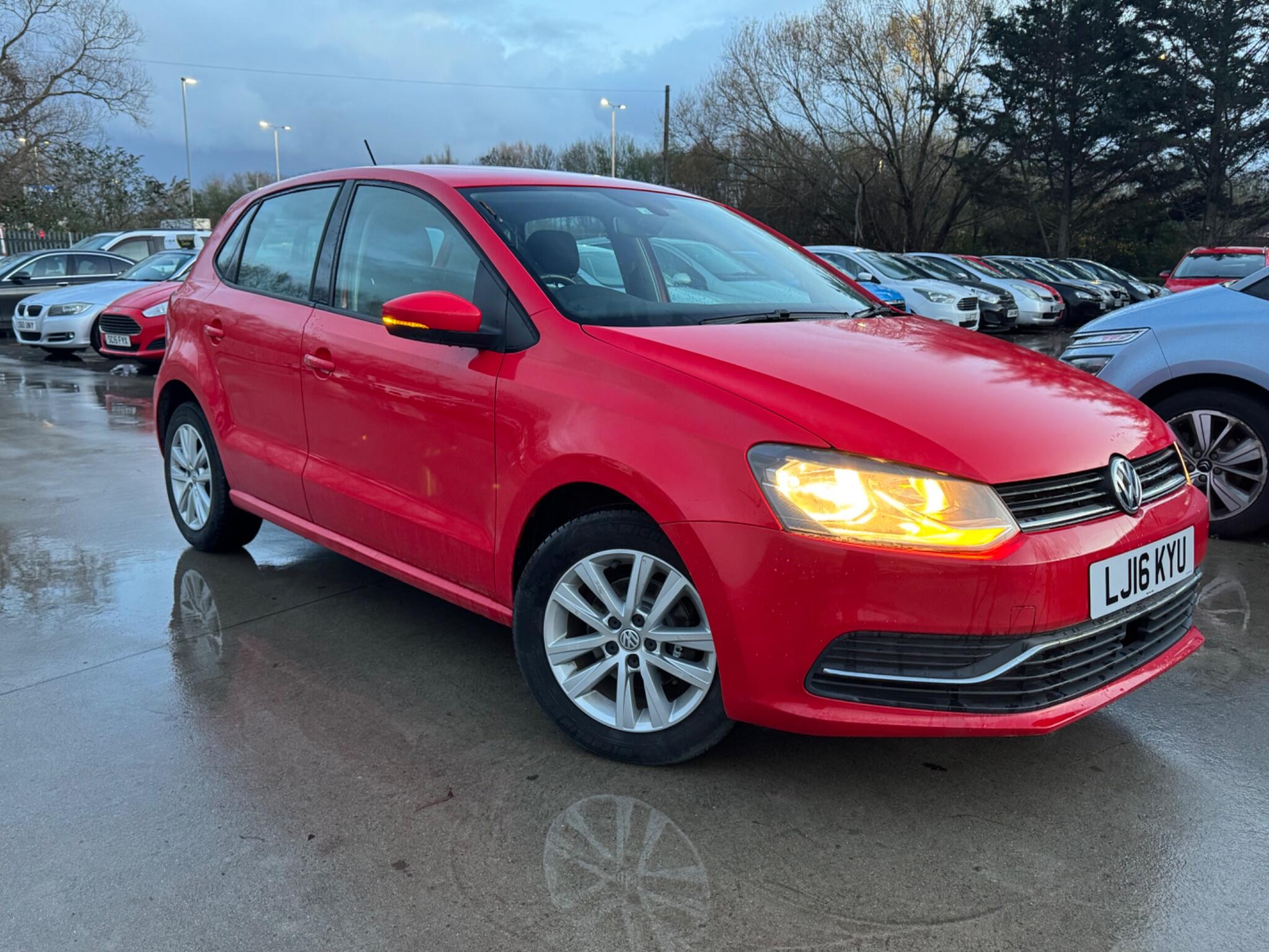 2016 Volkswagen Polo
