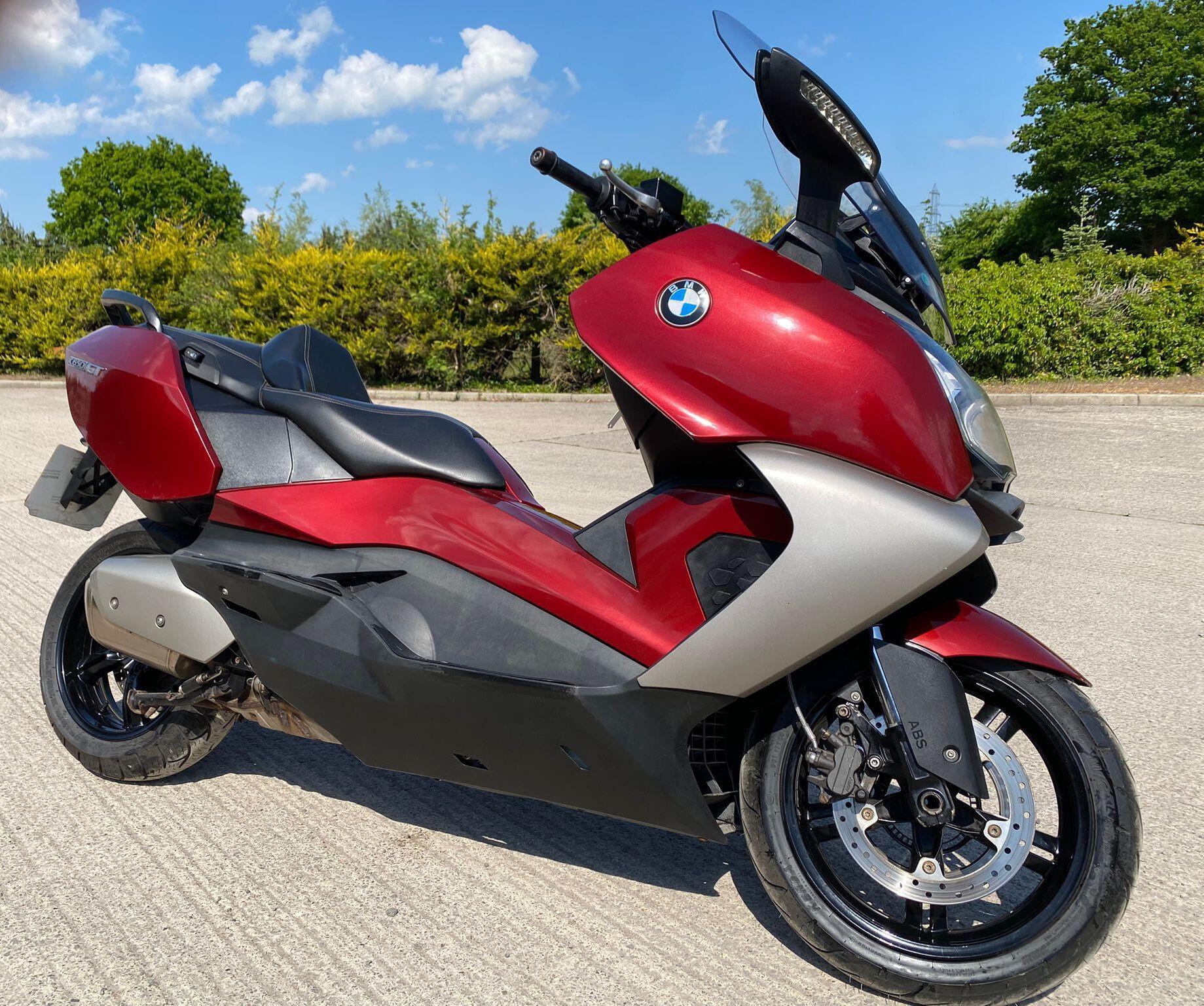 Poignées De Guidon BMW C 600/650 GT Et C Evolution - Noir - Référence 16508-SS-19 - Marque Area1 - Neuf