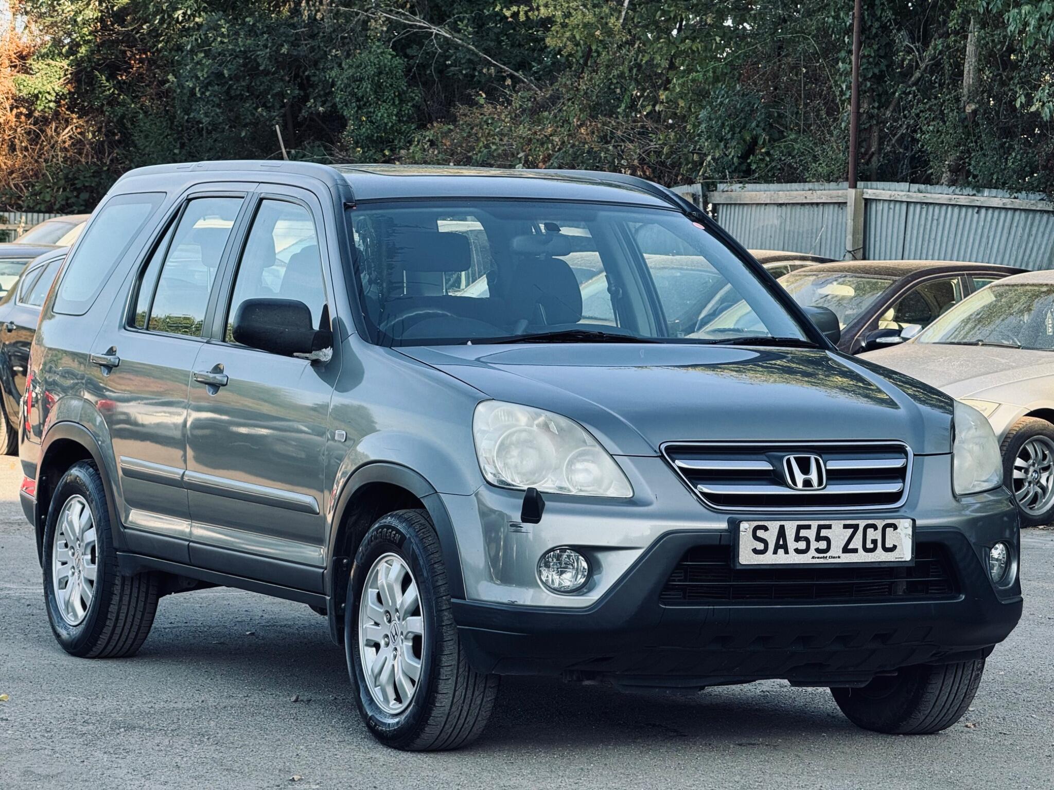 2005 Honda CR-V — photo 1 of 5
