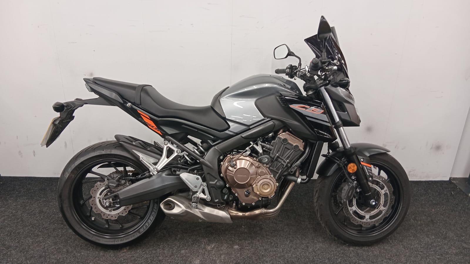 CB650F 2014-2016 RC83 LinksAuto2019最新モデル純正ハロゲンランプ LA-FIバイク ワンタッチで取り付けLED H4 H/L オートバイヘッドライト HONDA CB650F (2014-2017) Review | Speed, Specs \u0026 Prices