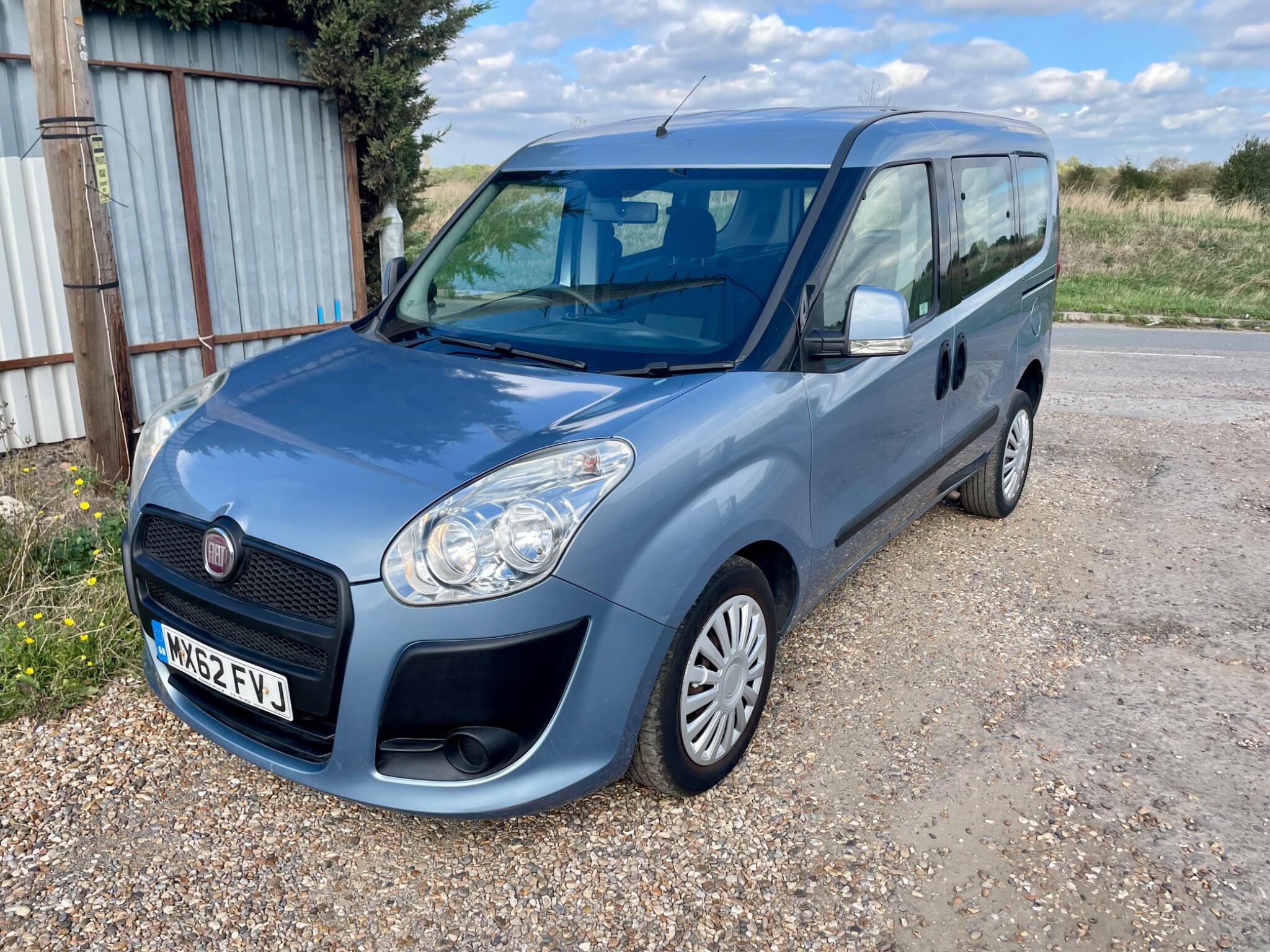 Fiat Doblo 2012
