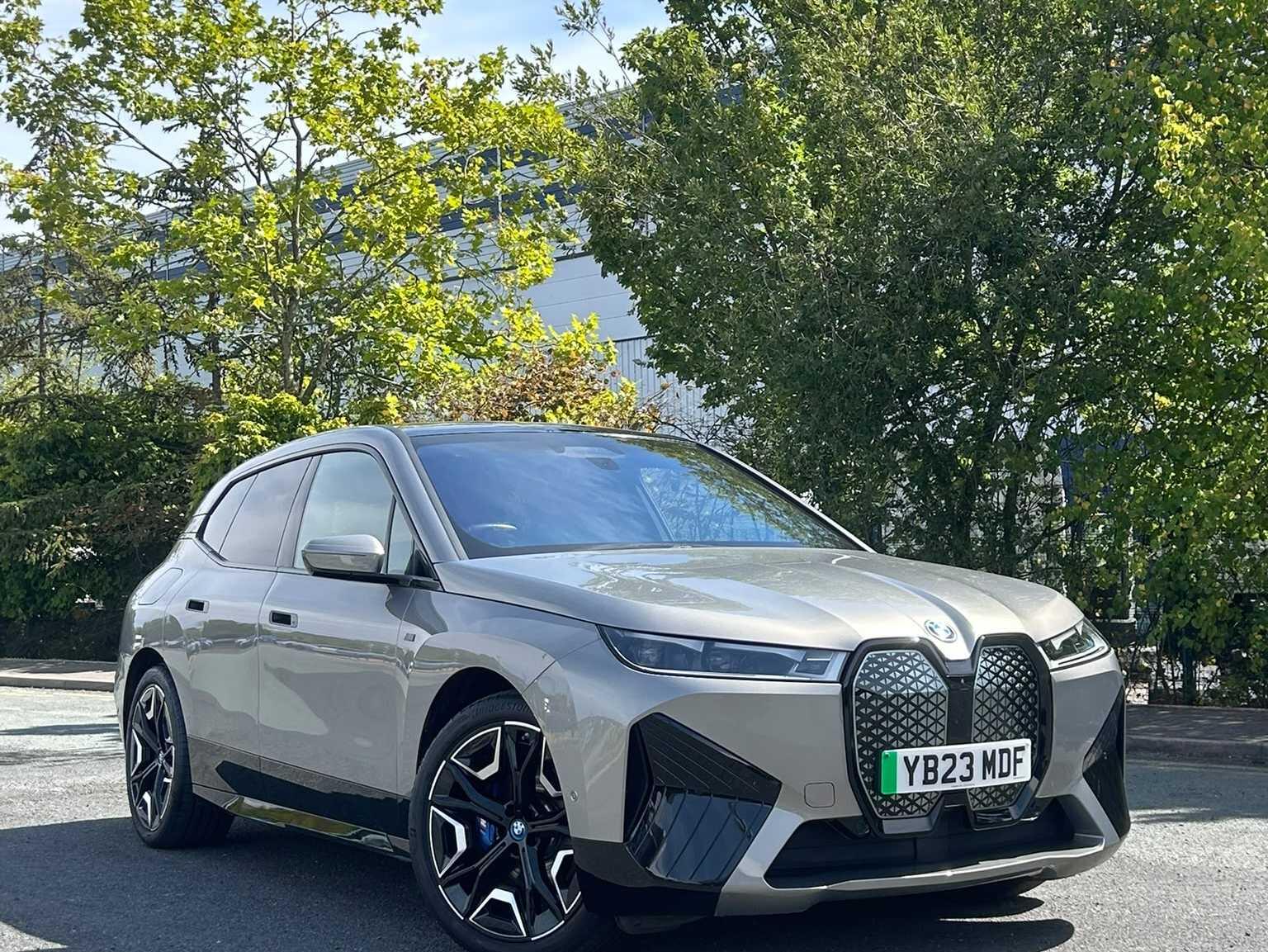 2023 BMW iX