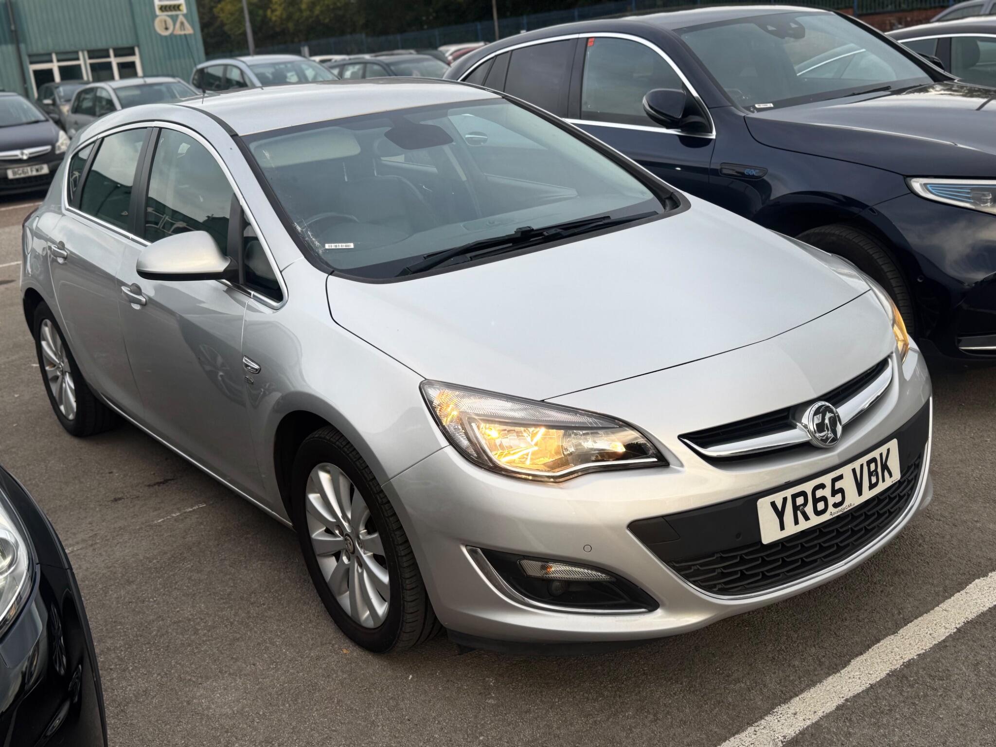 2015 Vauxhall Astra