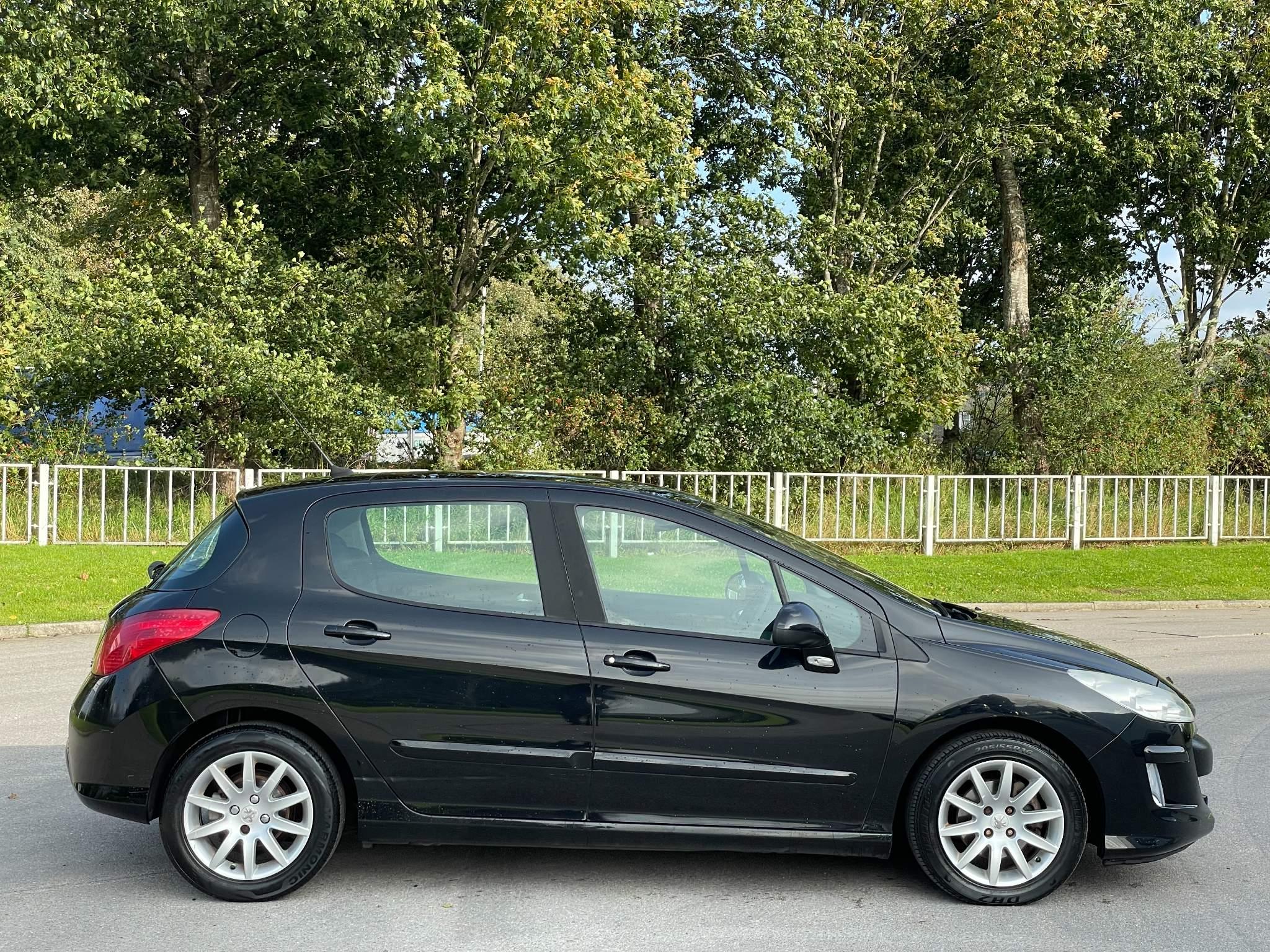 Peugeot 308 (2007-2013) Review