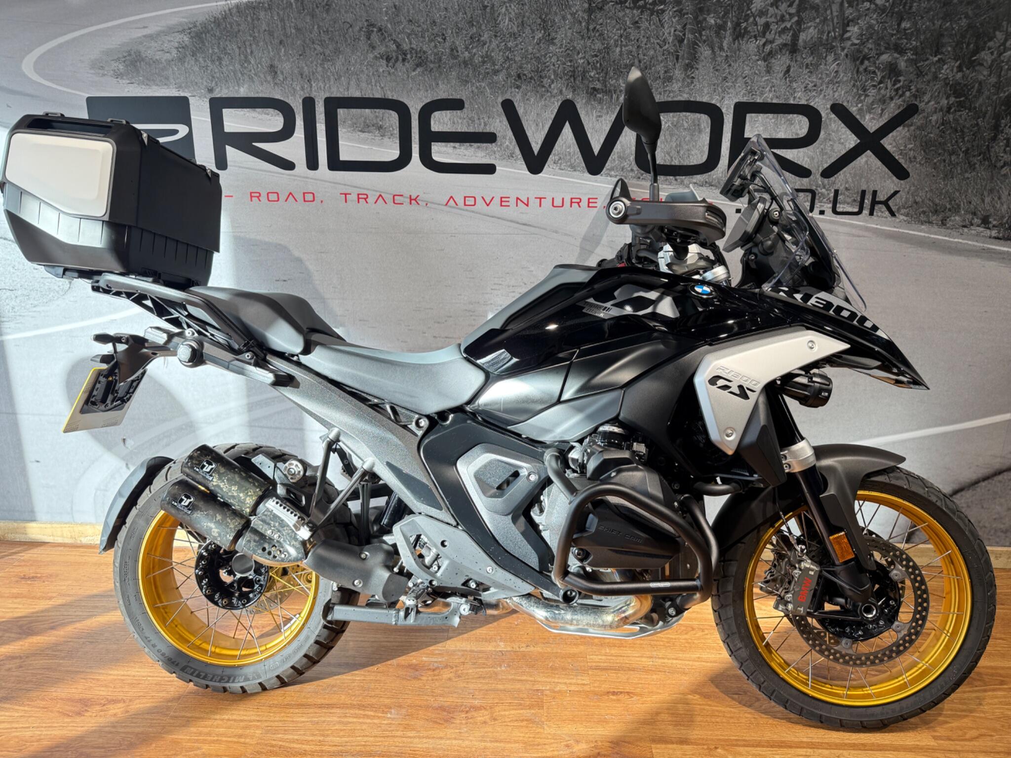 BMW bikes for sale in Reading | AutoTrader Bikes