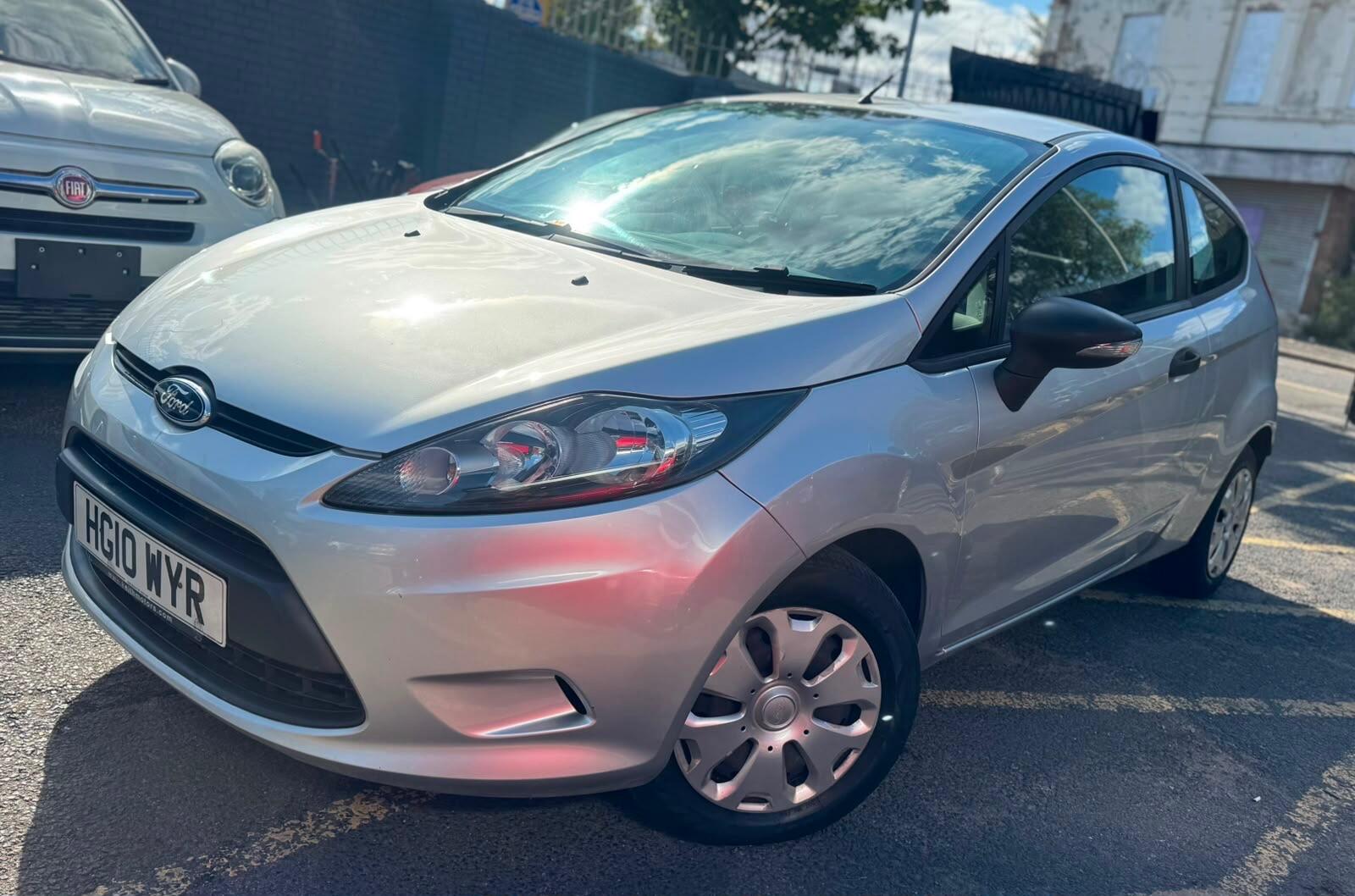 2010 Ford Fiesta