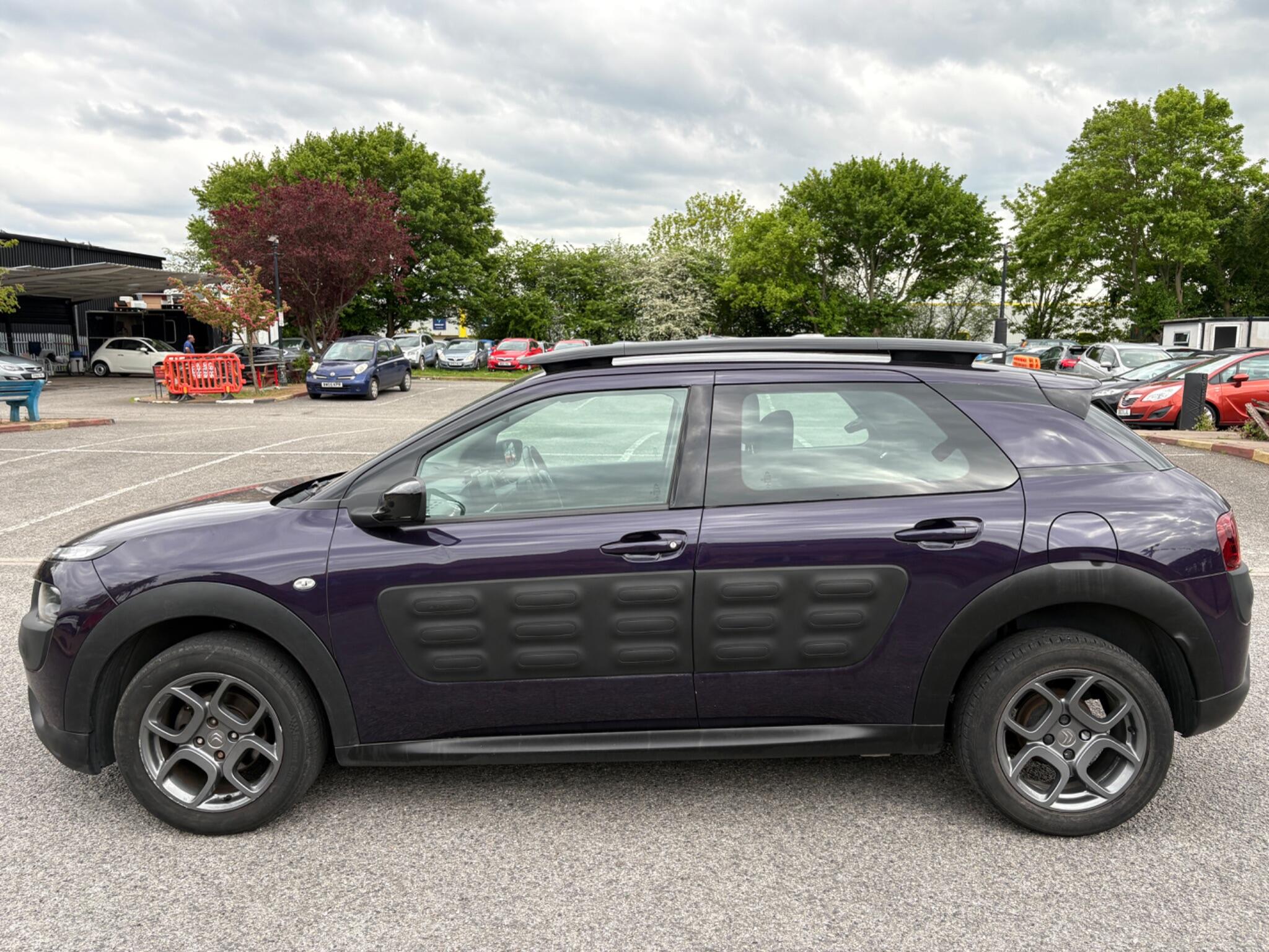 Used Purple Citroen C4 Cactus Cars For Sale | Autotrader UK