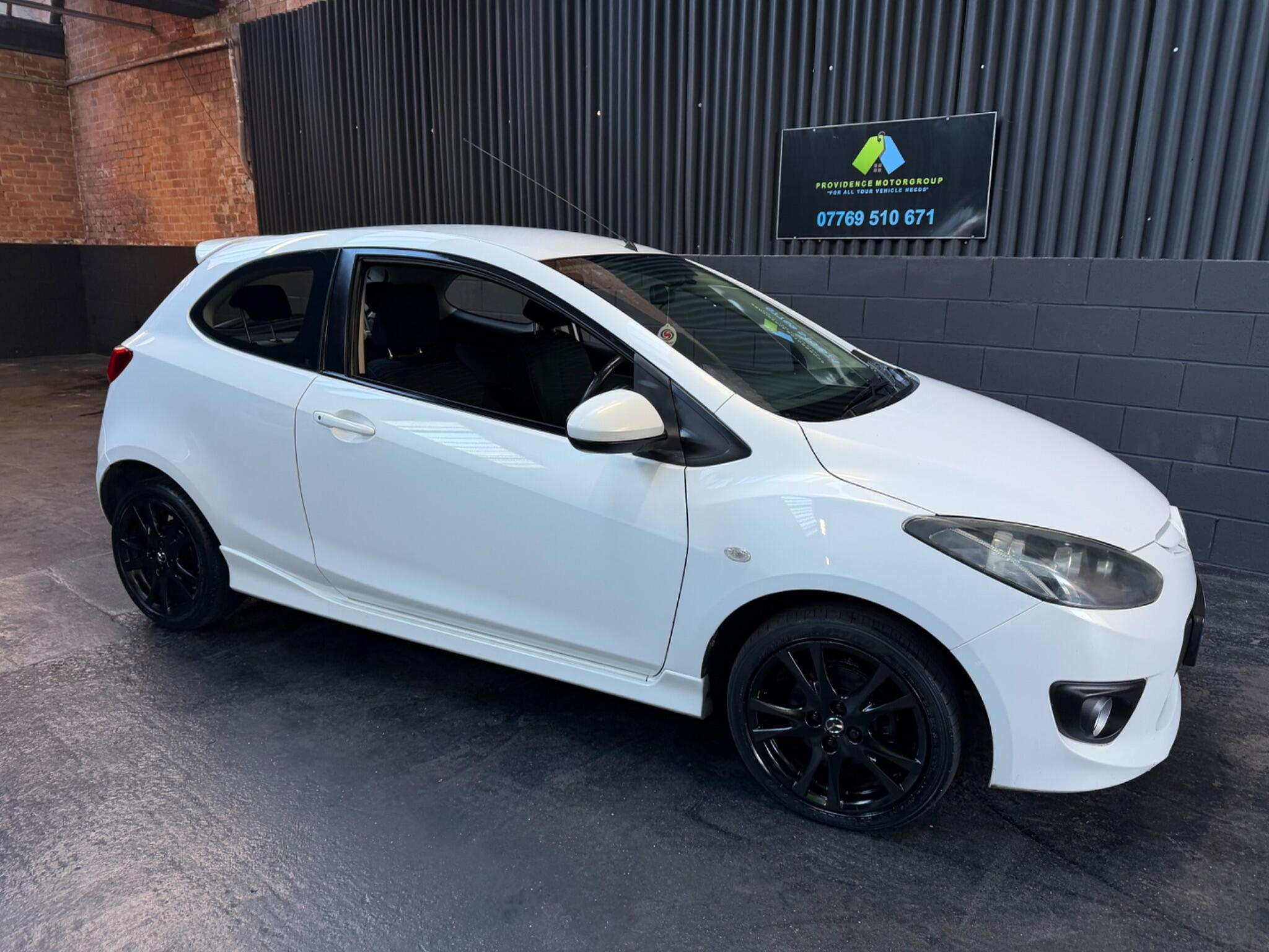 Mazda 2 2010