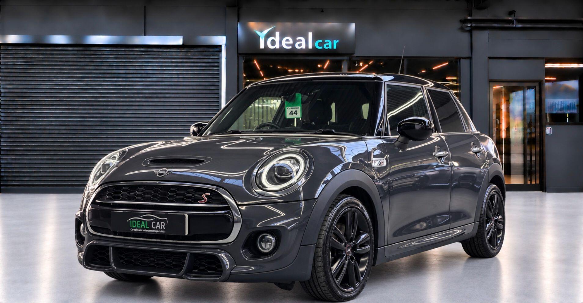 Mini Hatch 2019