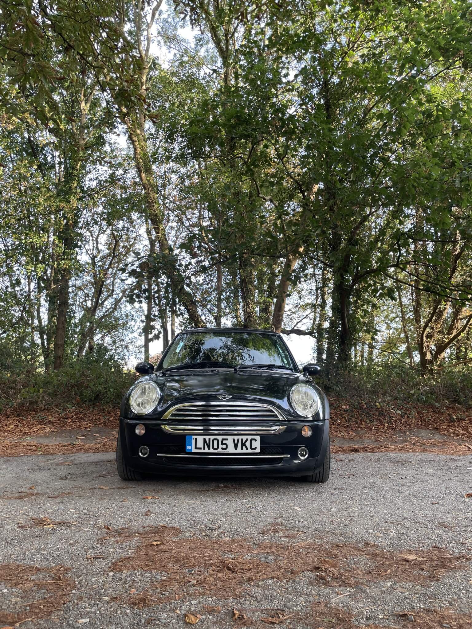 Mini Hatch 2005