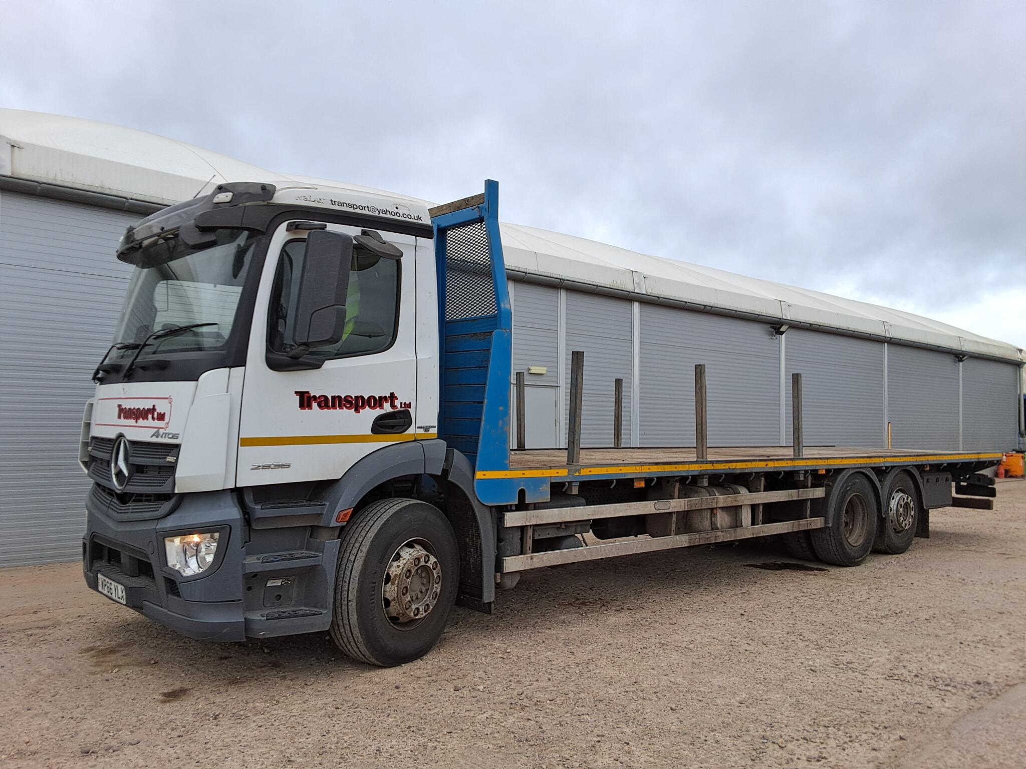 2003 atlas 125.2 A3 5400 kg on 2001 Iveco Cursor 4x2 Camion Plateau Avec Grue Flatbed Truck with
