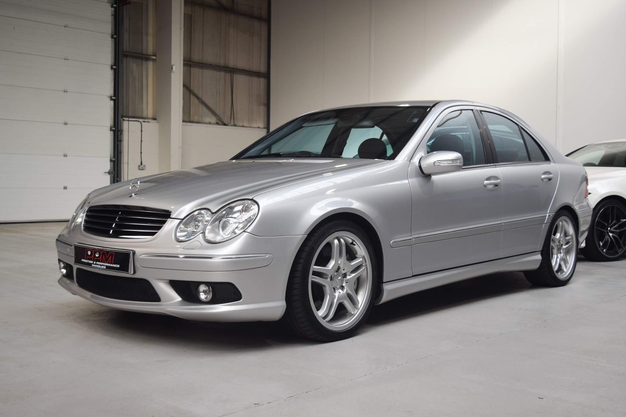 BODY KIT MERCEDES C W203 < AMG 204 LOOK>, Our Offer \ Mercedes \ C Klasa \  W203 [2000-2006] Mercedes \ C Klasa \ W 203