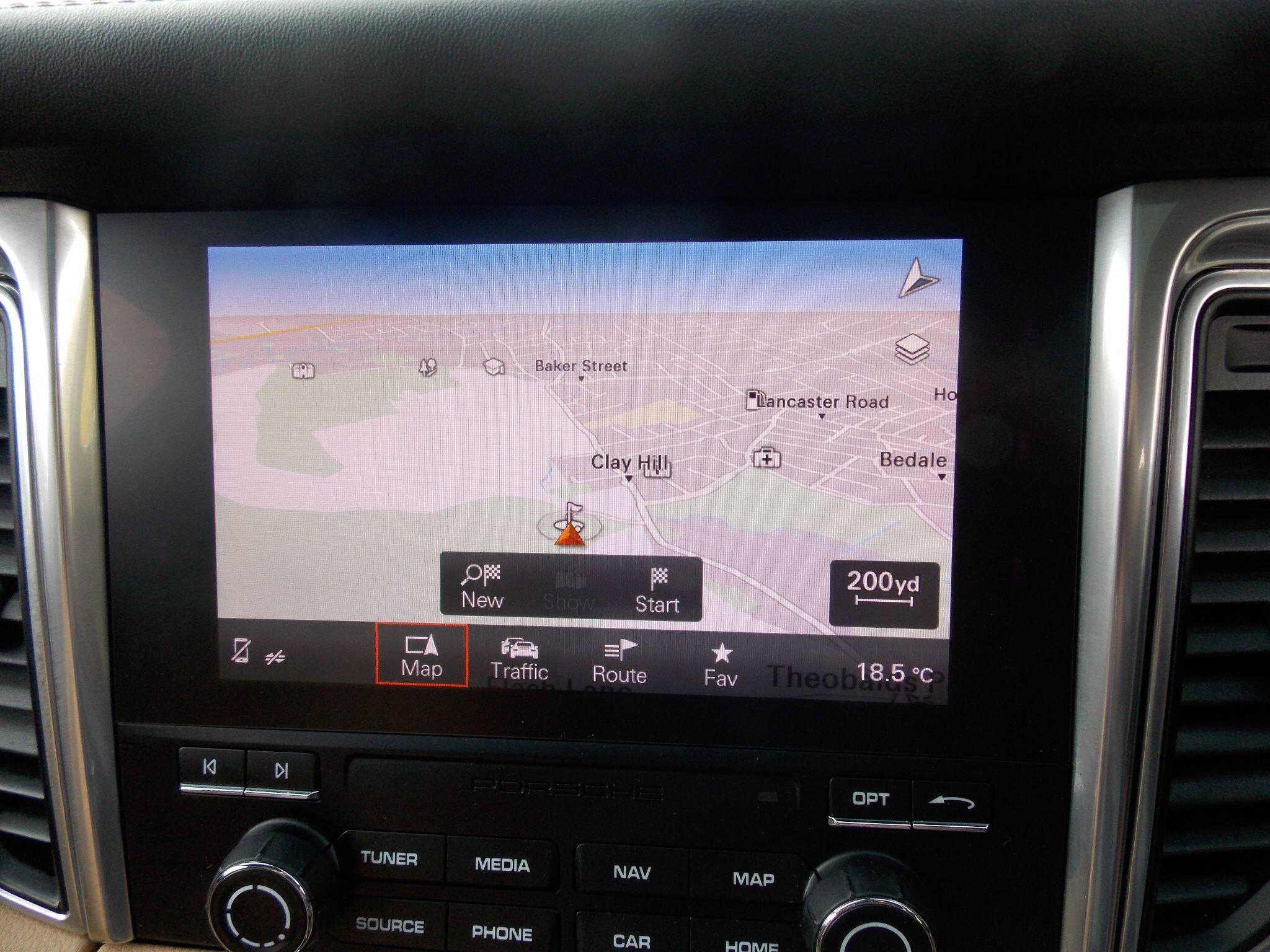 Porsche Macan view 56