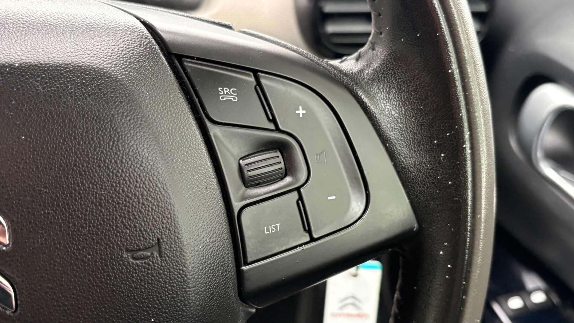 Citroen C4 Cactus view 20