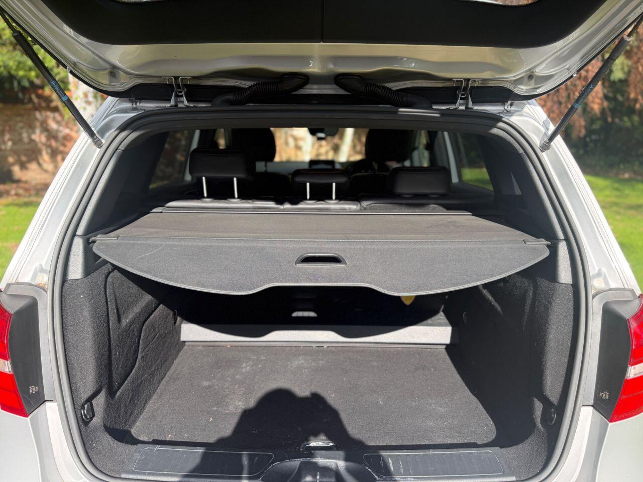Mercedes-Benz B-Class view 10