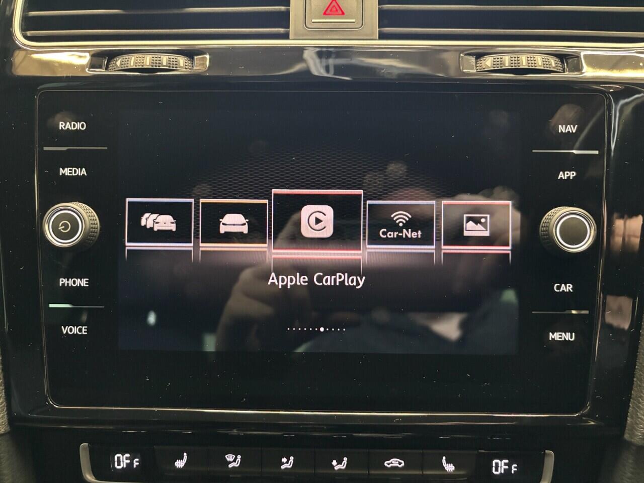 Volkswagen Golf view 28