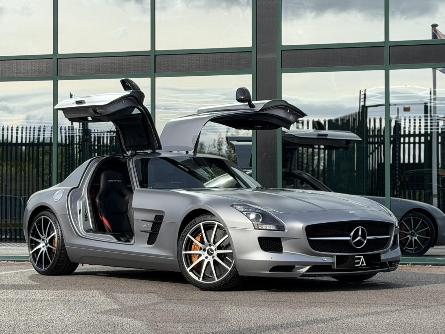 Mercedes-Benz Amg GT view 11