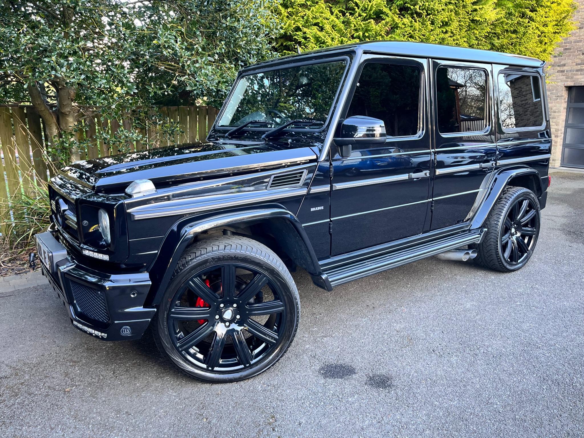 Mercedes-Benz G-Class view 9