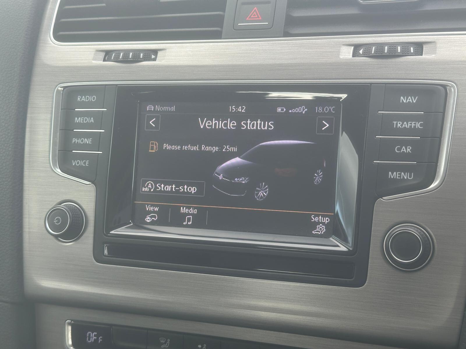 Volkswagen Golf view 14