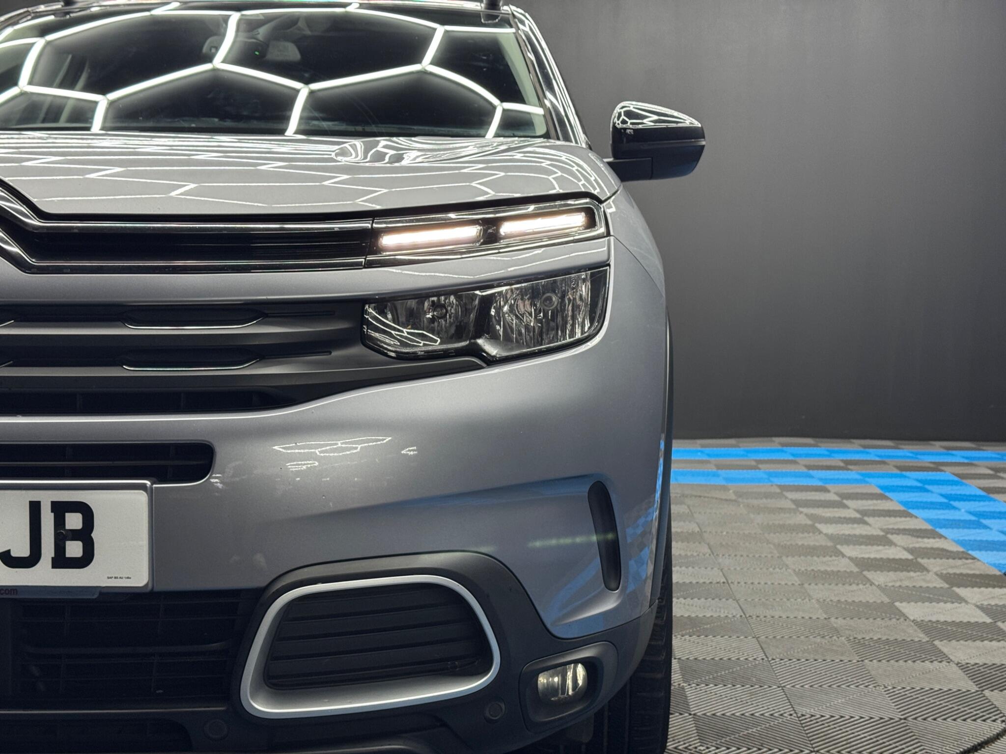 Citroen C5 Aircross view 43
