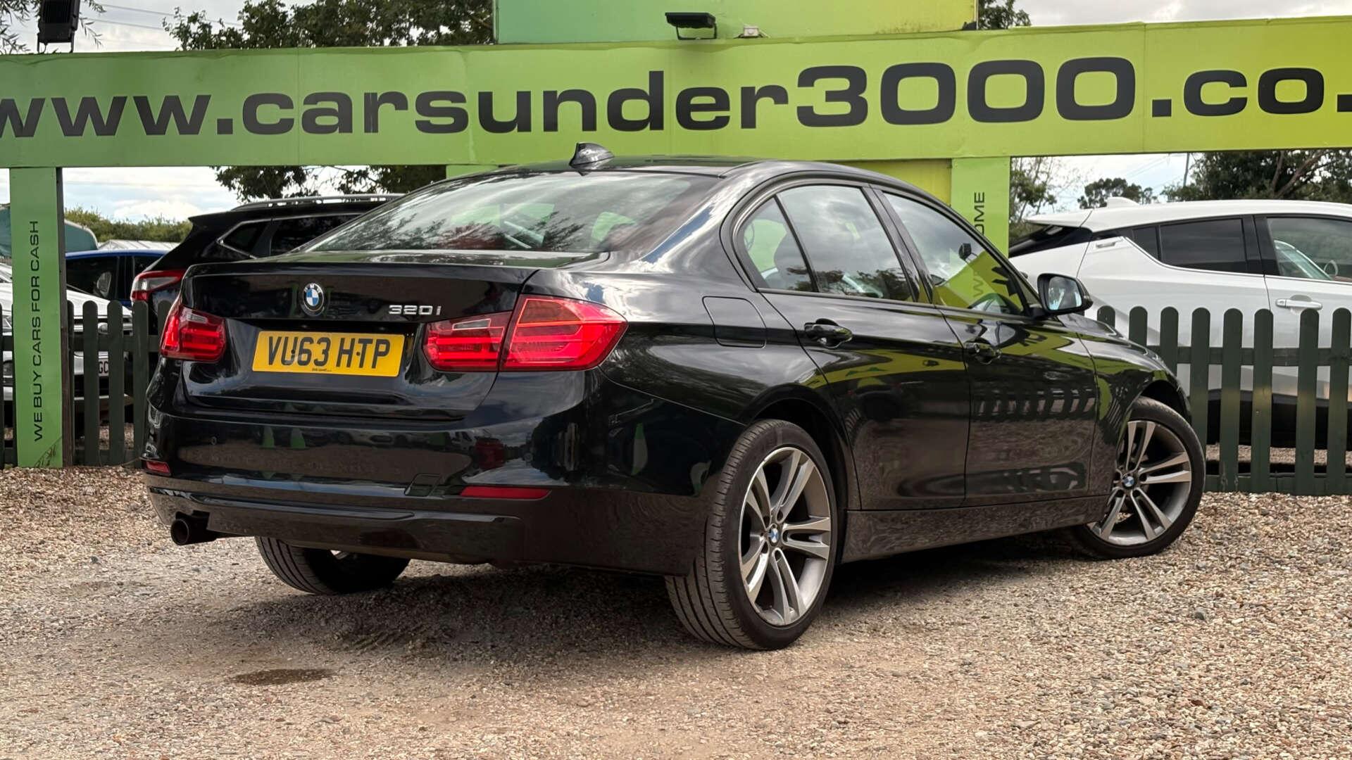 BMW 3 Series view 10