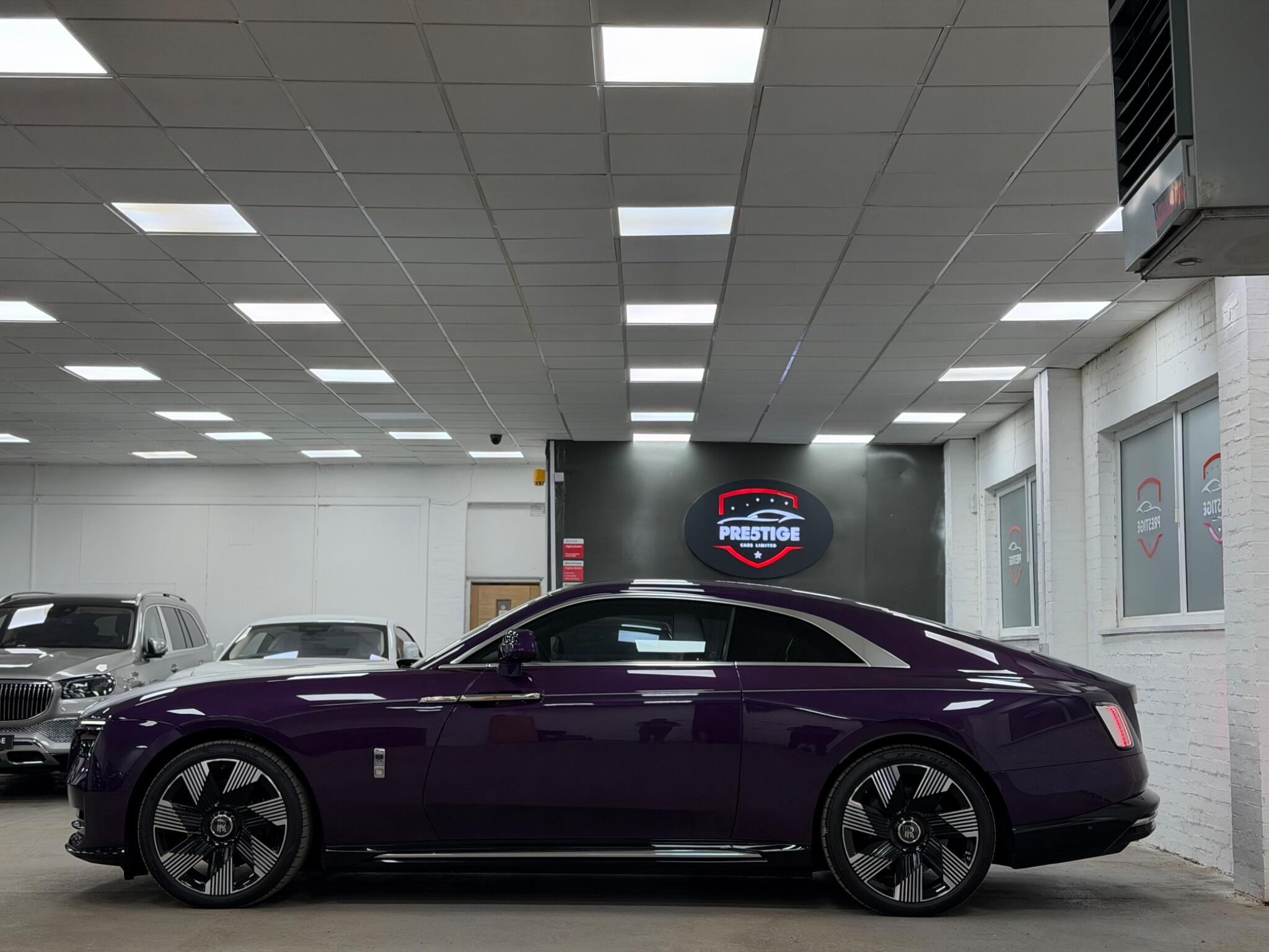 Rolls-Royce Spectre view 55