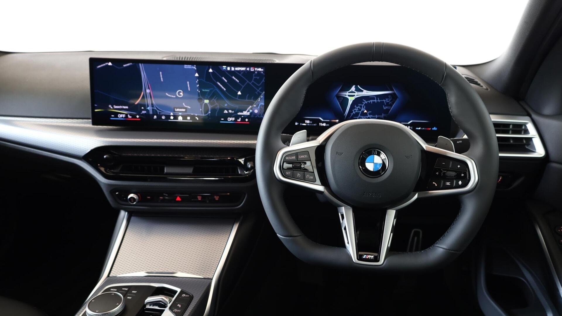 BMW 3 Series view 5