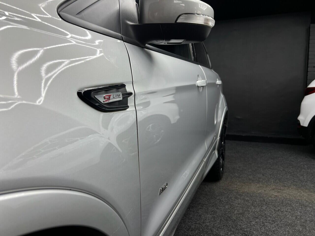 Ford Kuga view 24