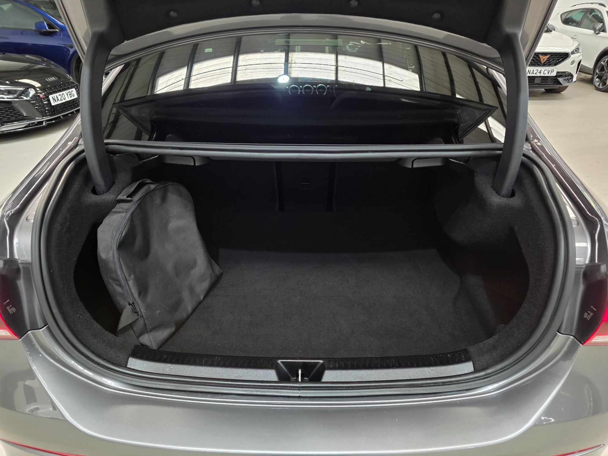Mercedes-Benz A Class view 30