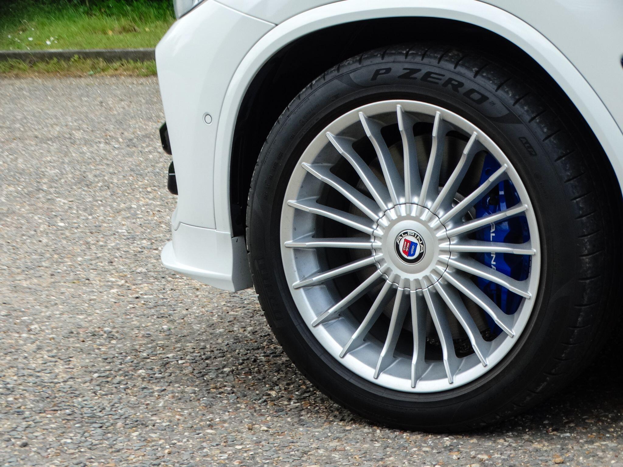 BMW Alpina XD3 view 5