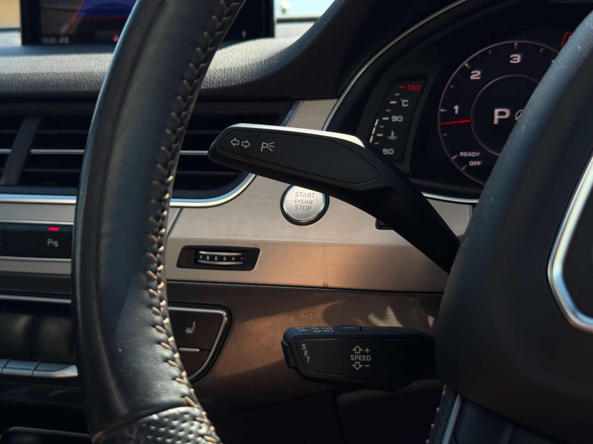 Audi Q7 view 53