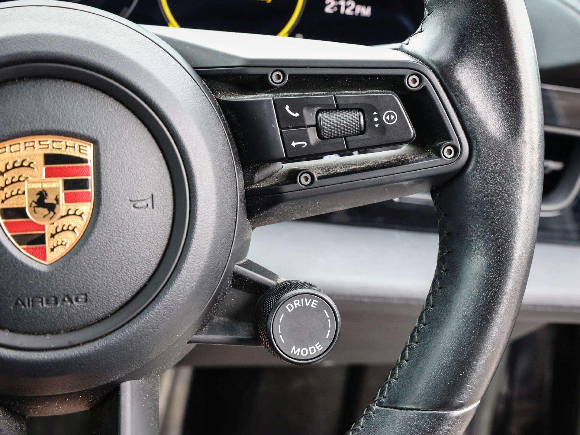 Porsche Taycan view 15