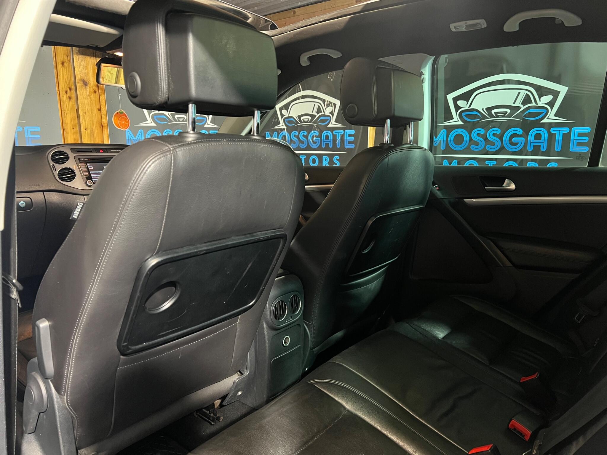 Volkswagen Tiguan view 33