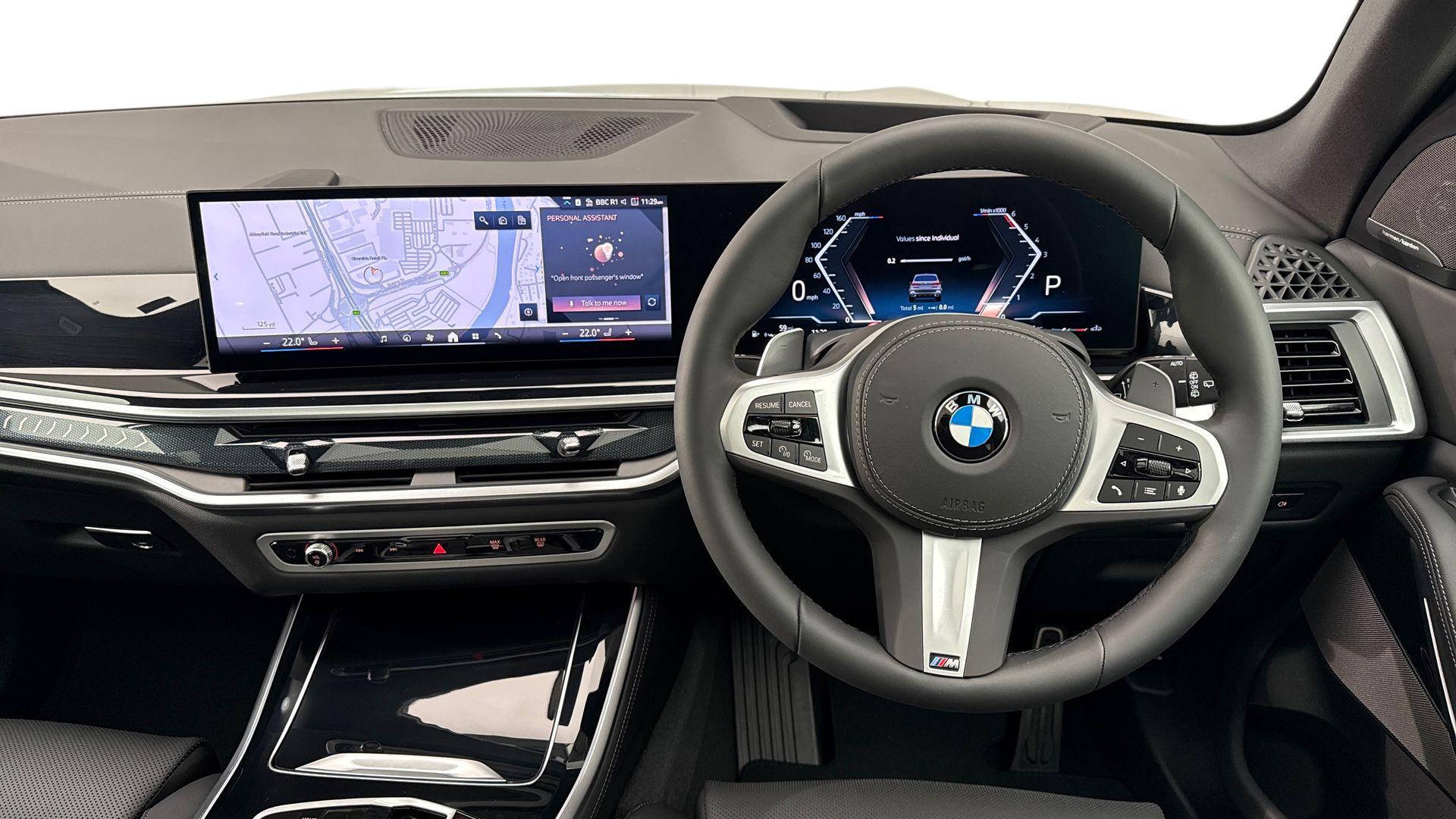 BMW X5 view 5