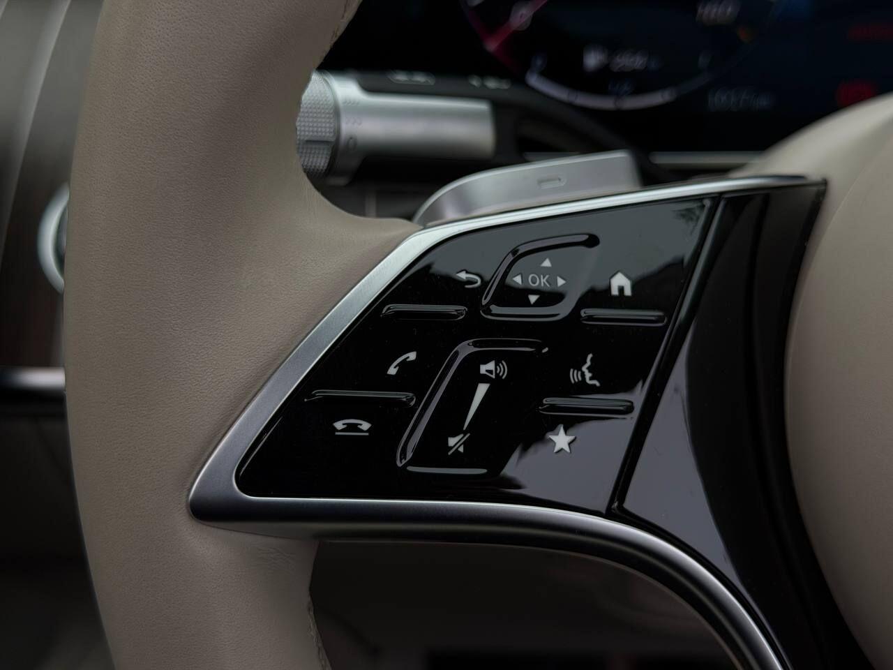 Mercedes-Benz S-Class view 55
