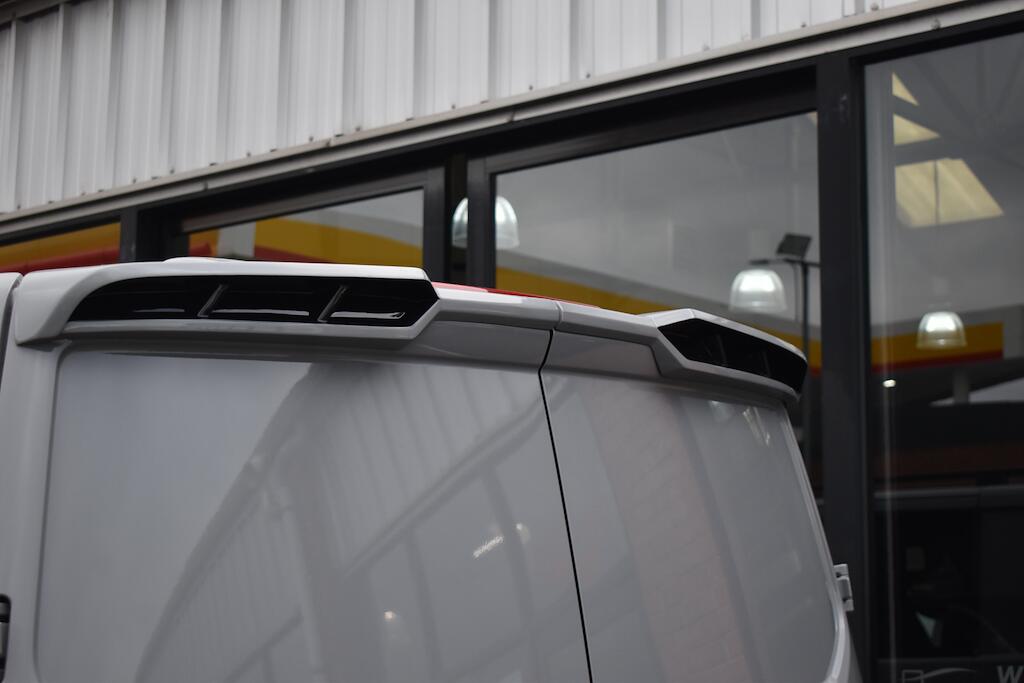 Ford Transit Custom view 30