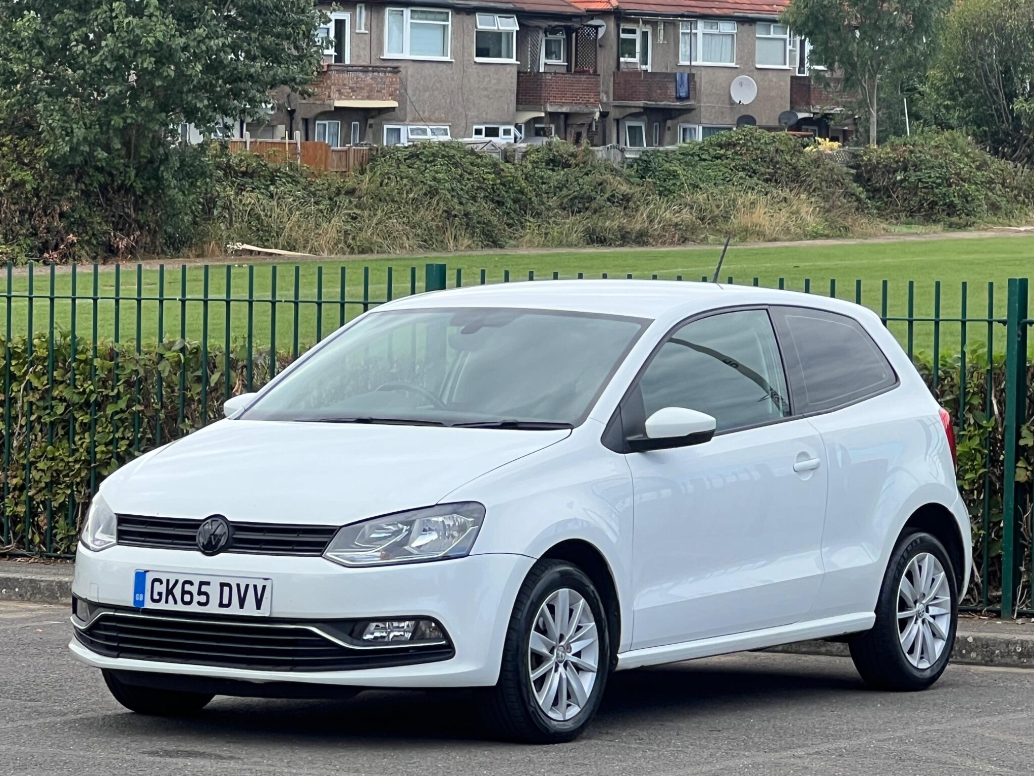 Volkswagen Polo view 5