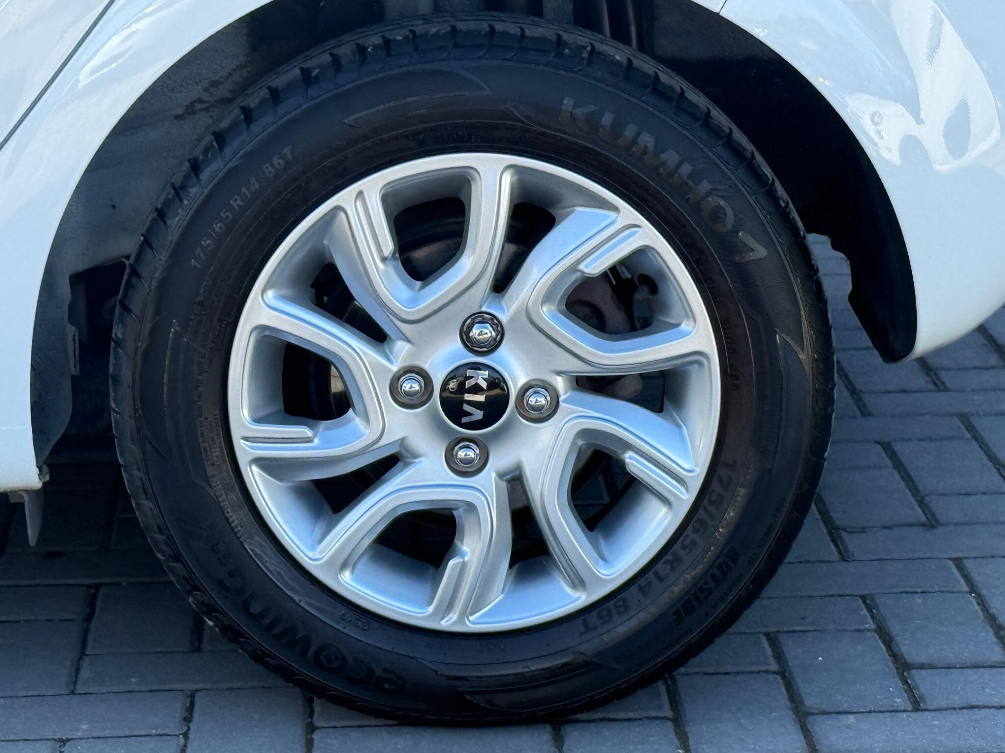 Kia Picanto view 14