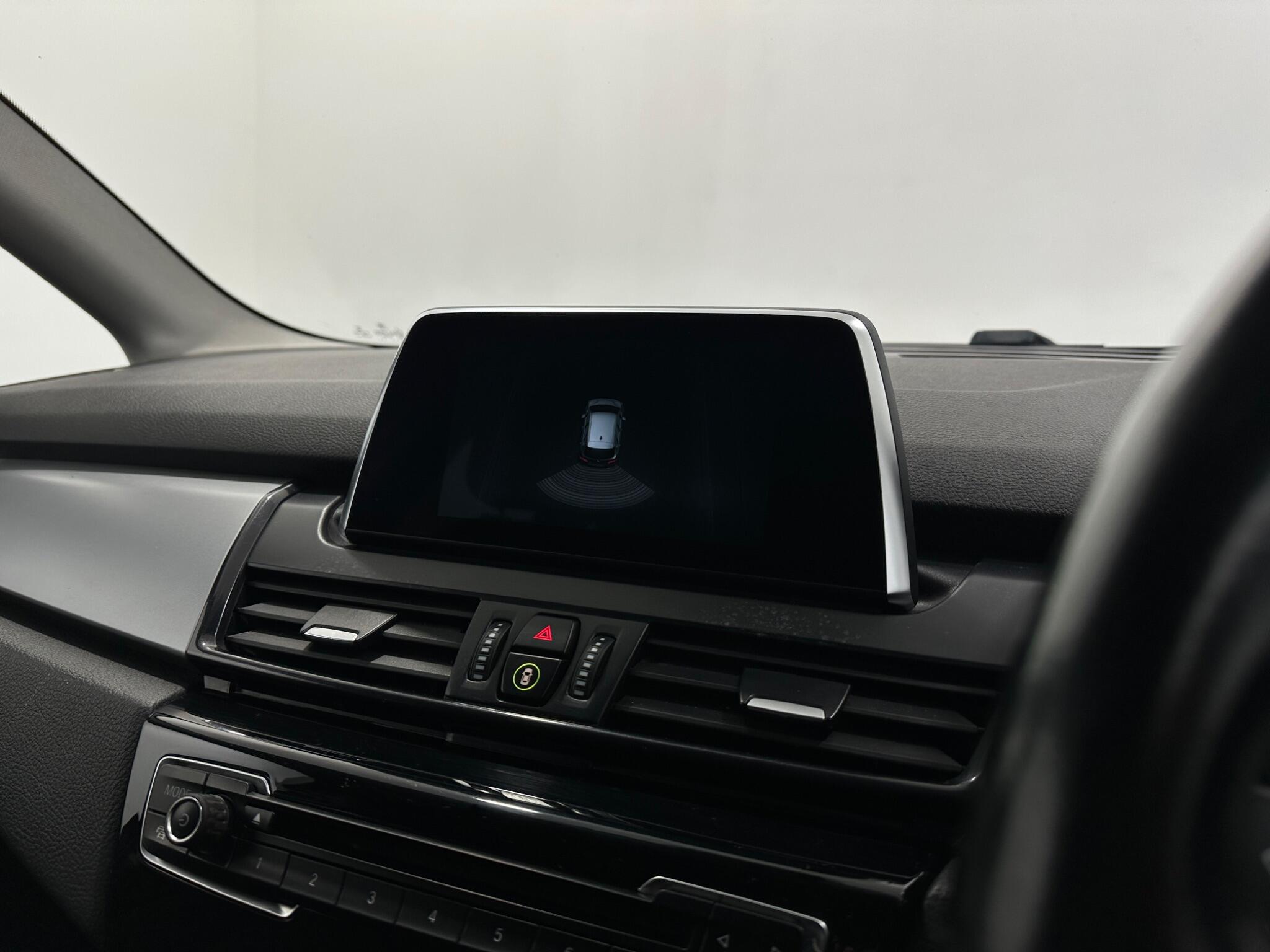 BMW 2 Series view 23