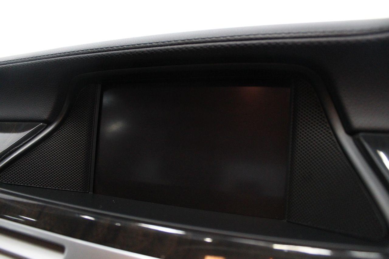 Mercedes-Benz CLS view 40