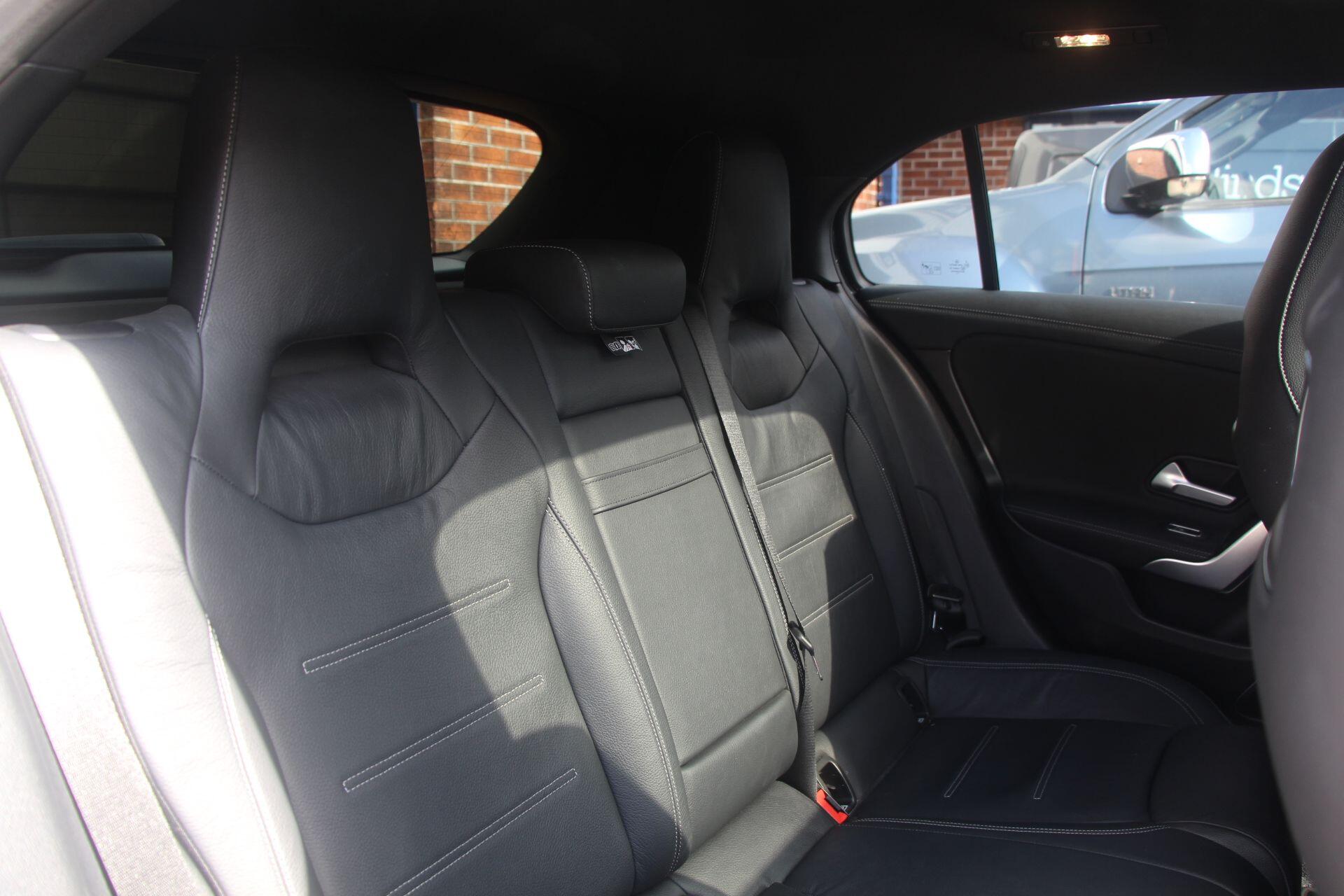 Mercedes-Benz A-Class view 27