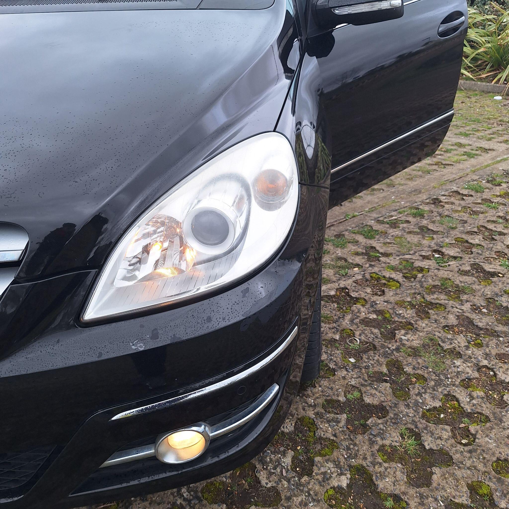 Mercedes-Benz B-Class view 52