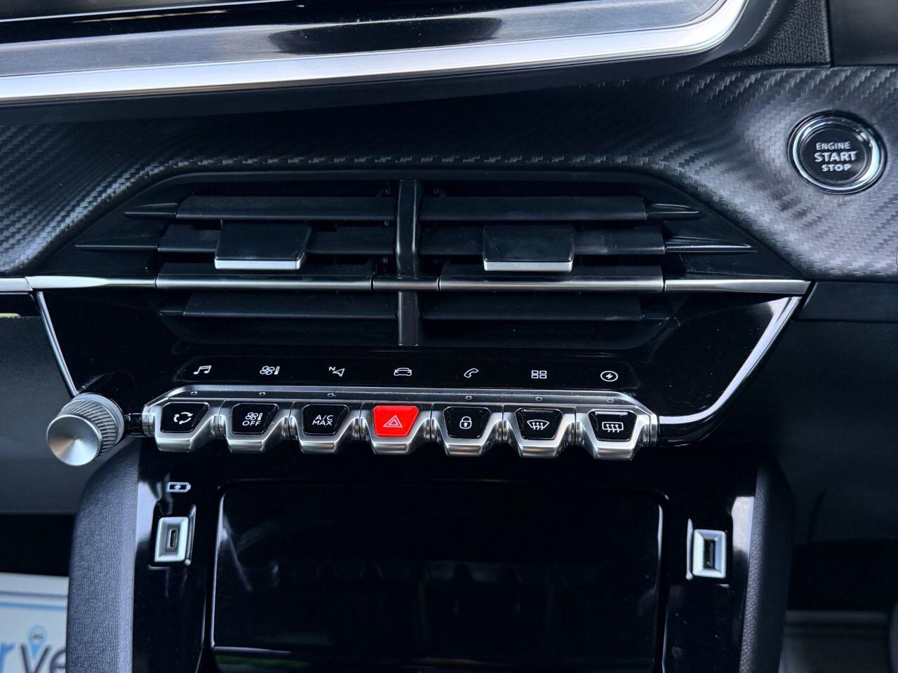 Peugeot E-208 view 37