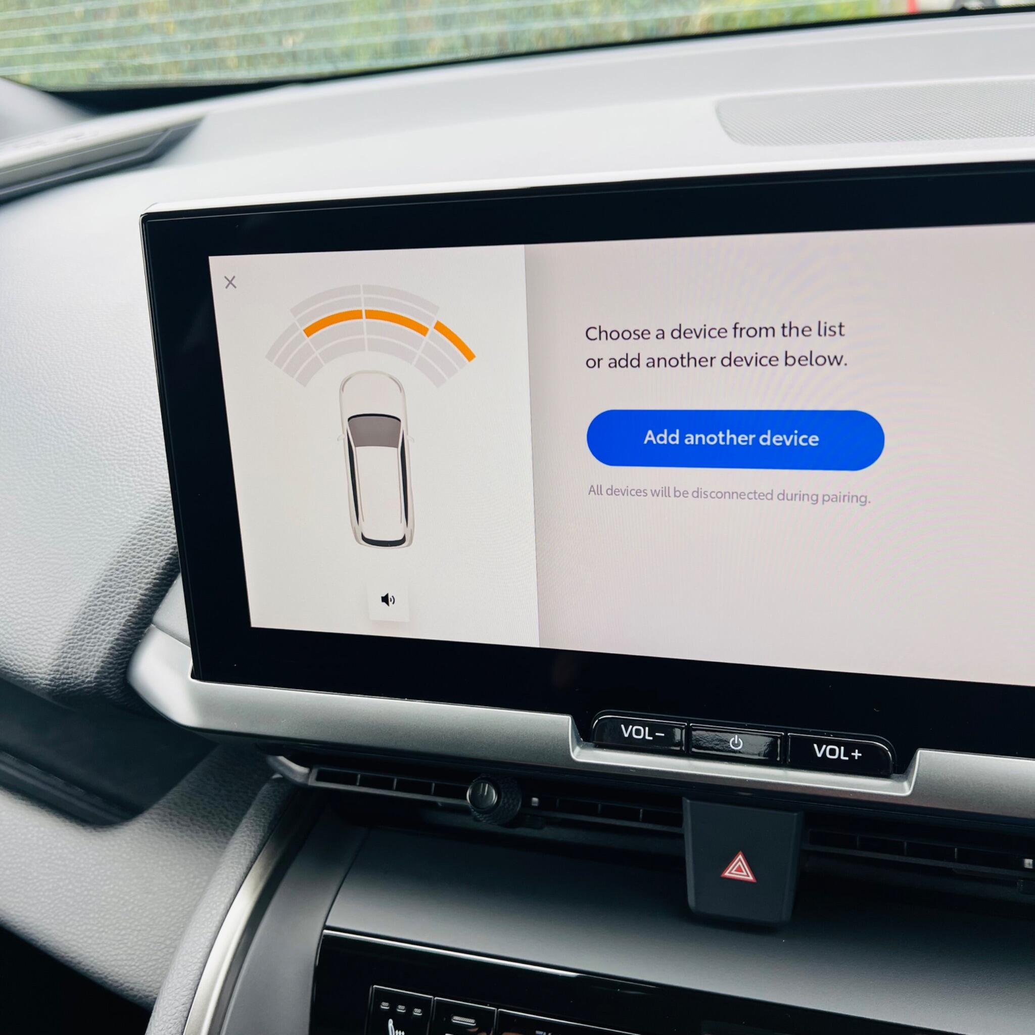 Toyota C-HR view 40