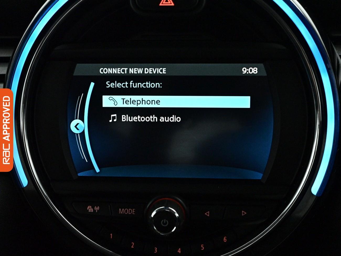 Mini Hatch view 14