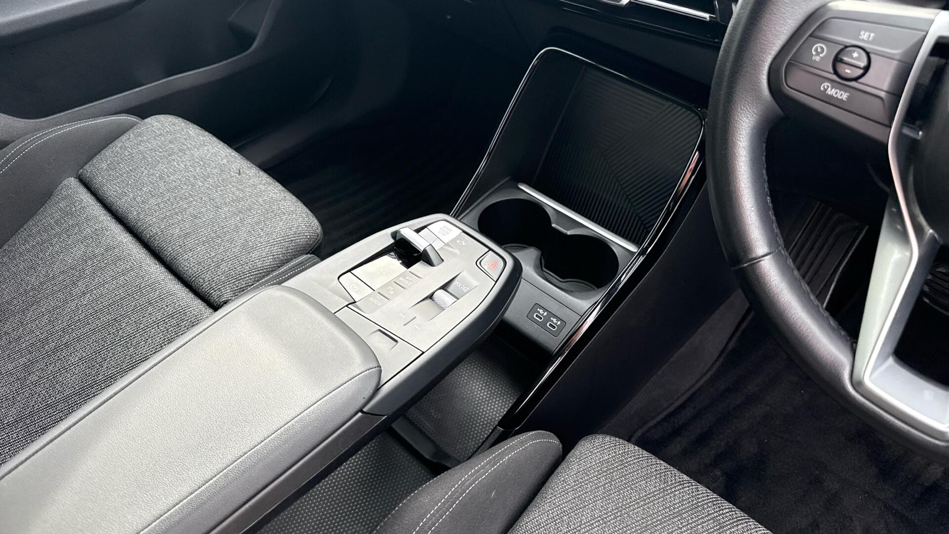 BMW X1 view 10