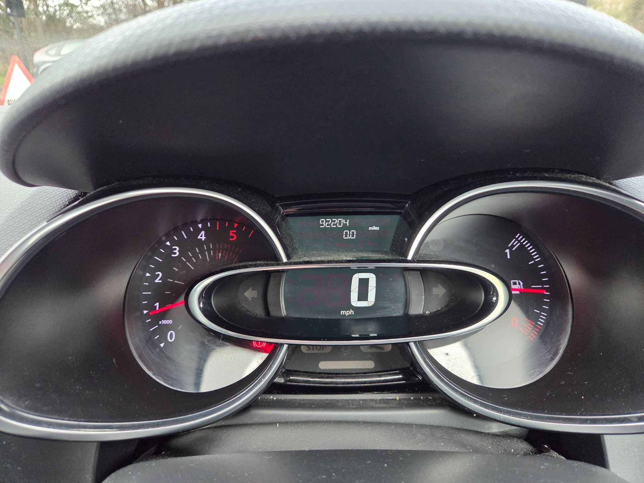 2018 Renault Clio 1.5 dCi Dynamique Nav Euro 6 (s/s) 5dr • 92,198 miles image 8