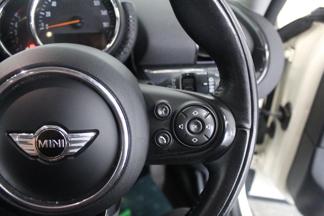 MINI Clubman view 47